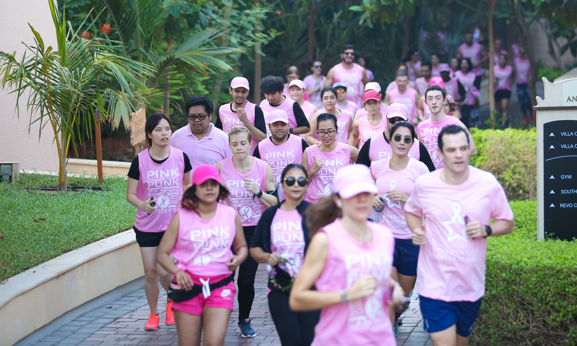 IGNITE Pink is Punk Swim-Run (Fun Run)